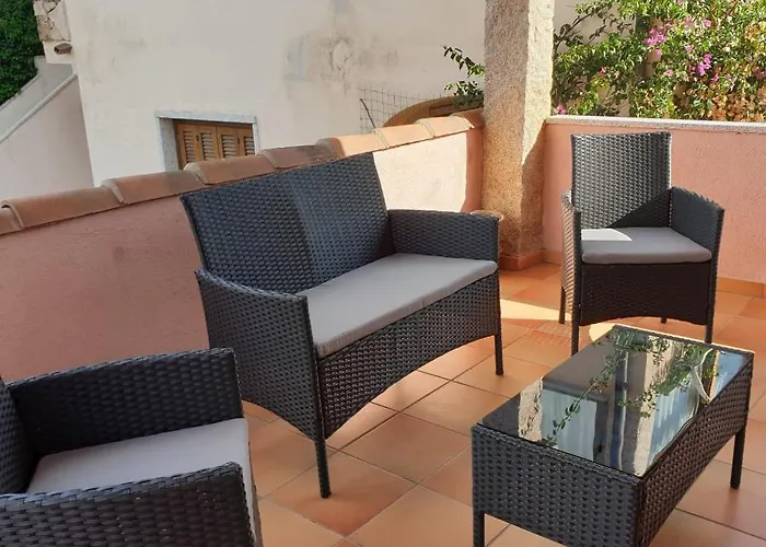 A Due Passi Dal Centro... *