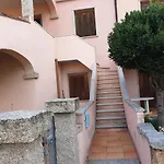 A Due Passi Dal Centro... *