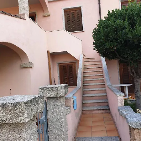San Teodoro A Due Passi Dal Centro... *